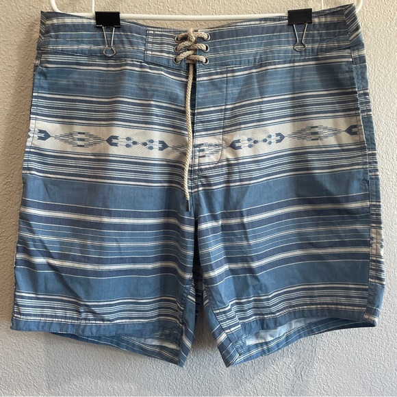 Faherty Board Shorts Swim Surf Tribal Blue Size 32 - Picture 1 of 8